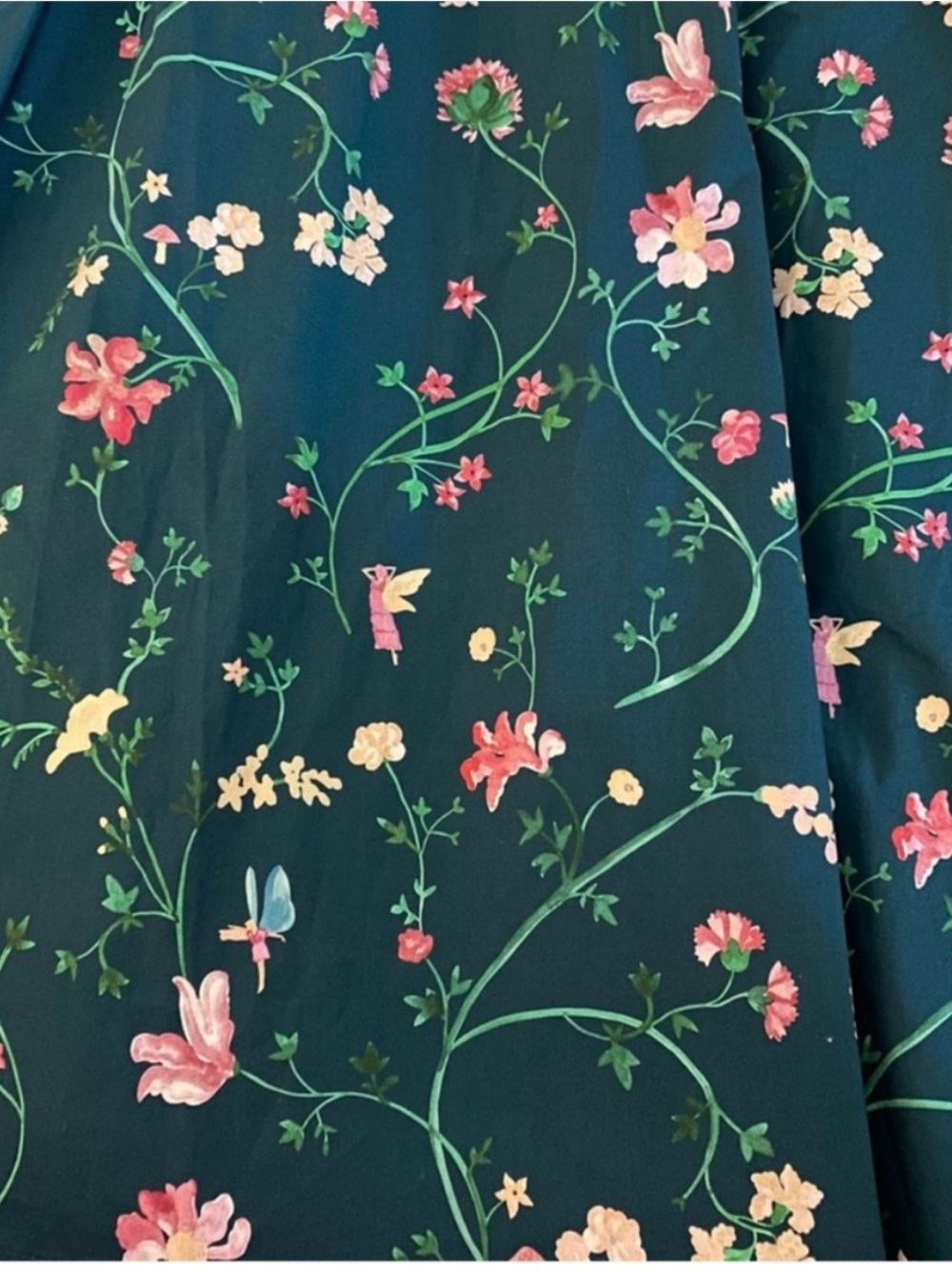 Hill House floral Ava Nap Dress
In Moody Floral Size S - Picture 8 of 8